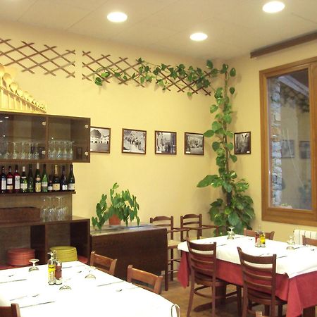 Hostal Les Roquetes Queralbs Exterior photo
